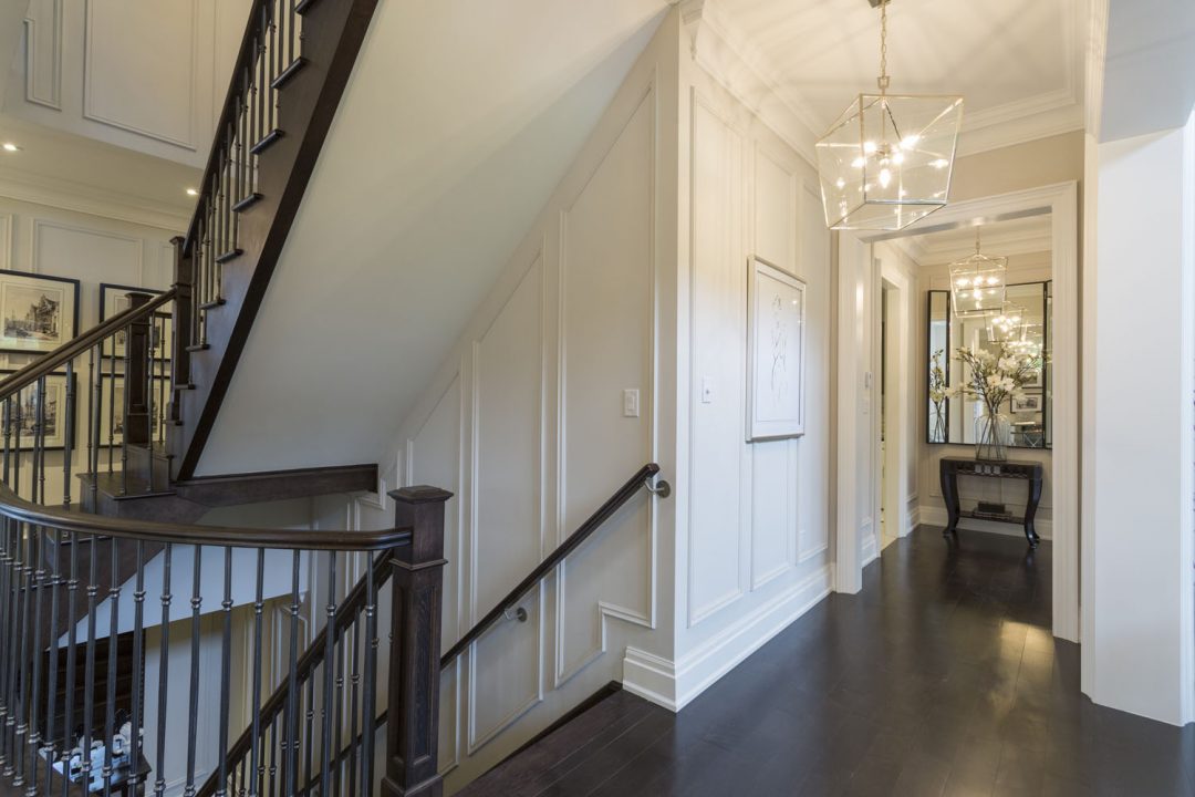 Halls & Stairs - Andrew Pike Interiors